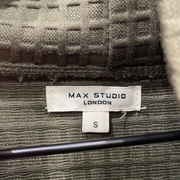 Max Studio Funnel Neck Waffle Knit Oversized Pullover Army Green - Size: Small - Picture 3 of 6